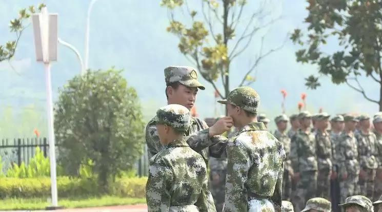 余庆他山中学军训,余庆他山中学2021军训