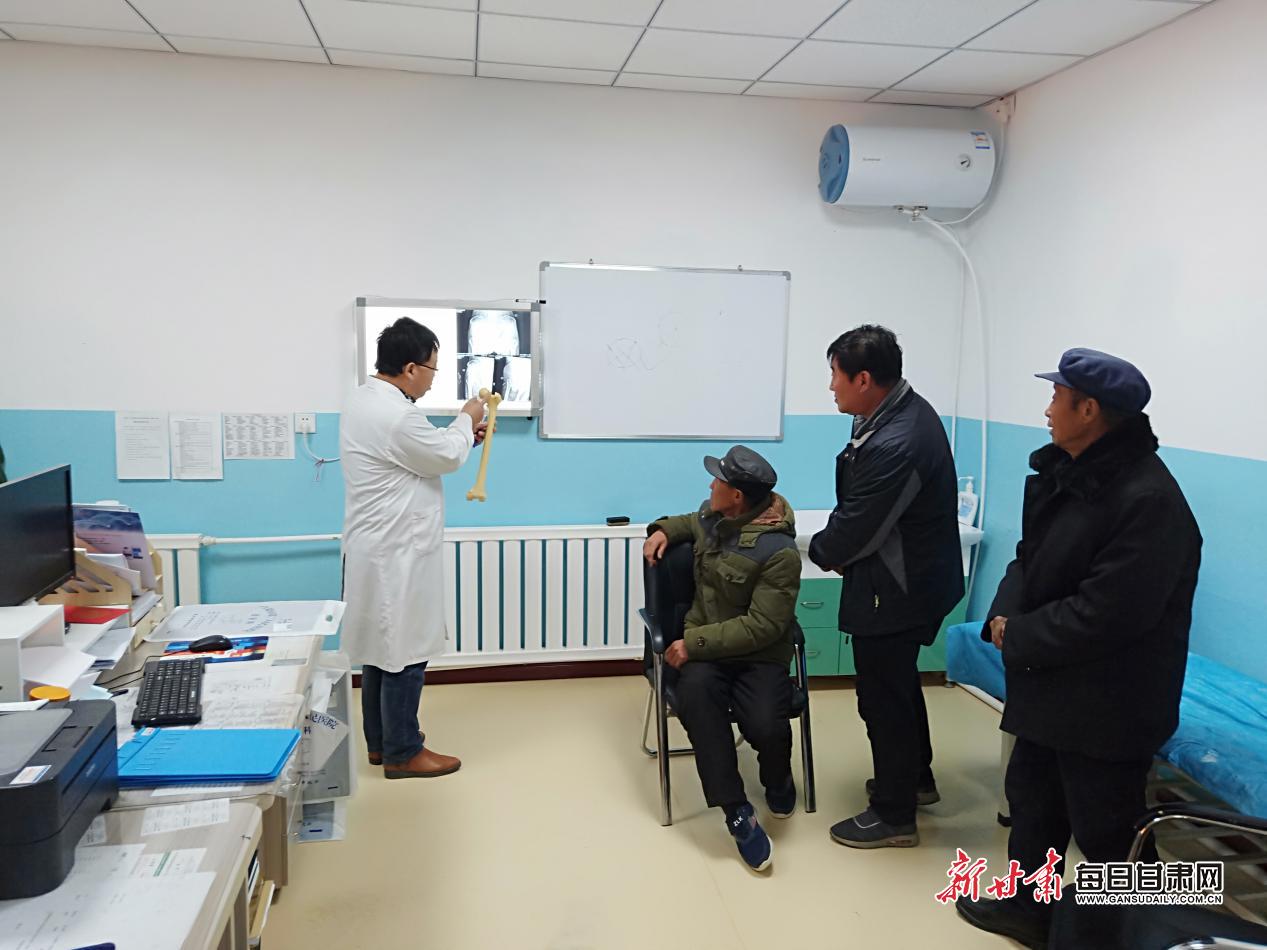 岳树强名医工作室：让白银“长跑”患者变“短跑”