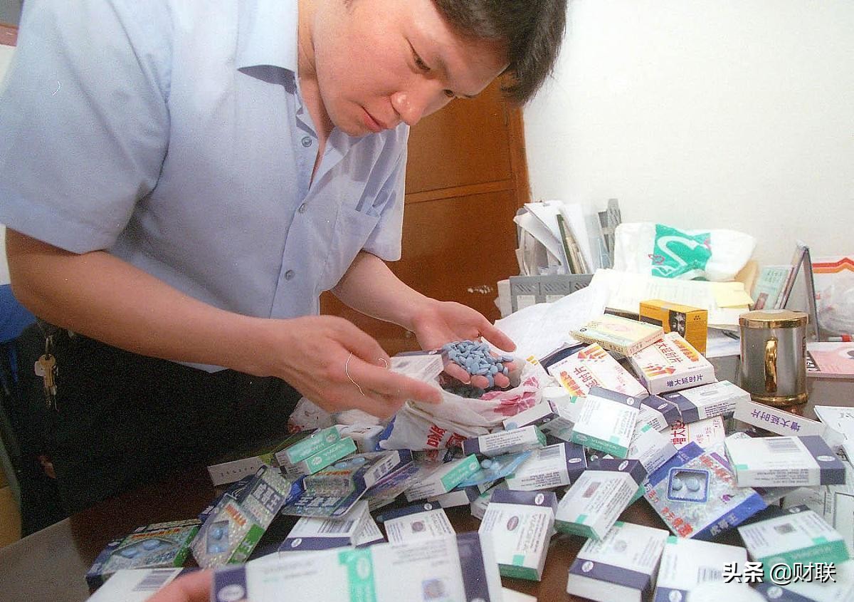 国家保健品伟哥多少钱一盒,国家第三批药品采购伟哥价格