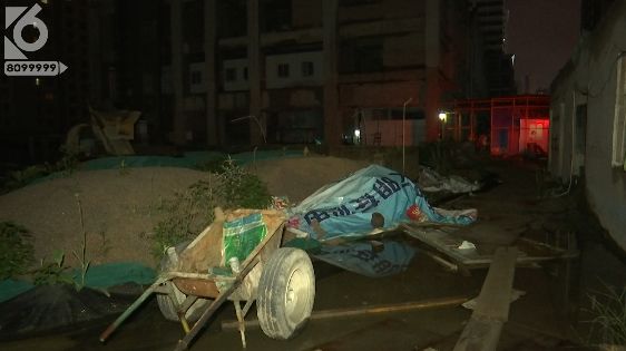 接不到房，汇都国际业主无奈“另类”入住