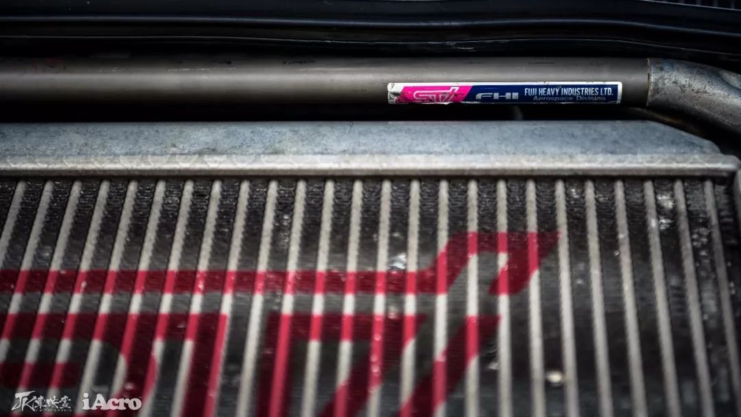 斯巴鲁翼豹2.0r三厢还值得吗,斯巴鲁翼豹gti