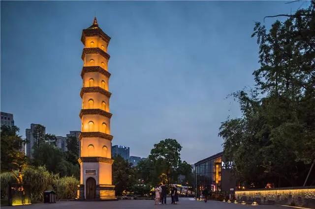 成都应该积极申请建立成交所