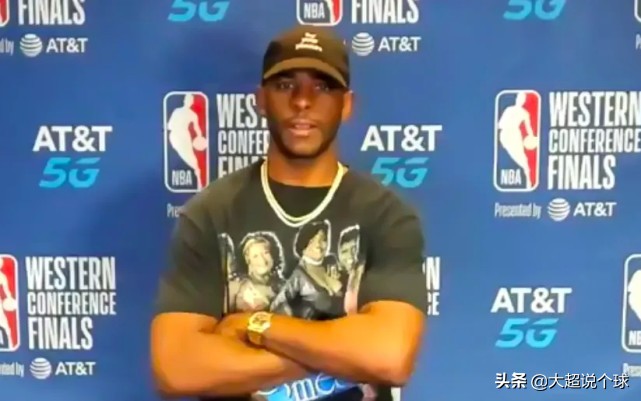 西蒙斯罚球把杜兰特看懵了,西蒙斯最后两罚全中