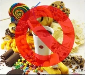 如何有效预防妊娠纹的生长,妊娠纹也挑人4招教你预防妊娠纹