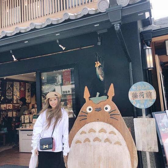 蝴蝶姐姐整容,蝴蝶姐姐整容原照