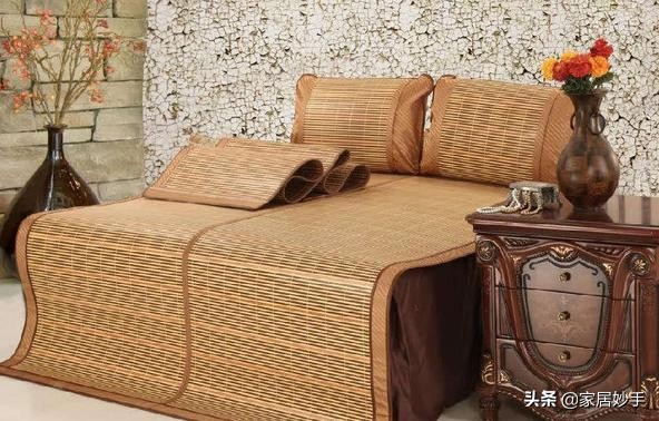 凉席要用热水冲洗吗,凉席必须要清洗吗