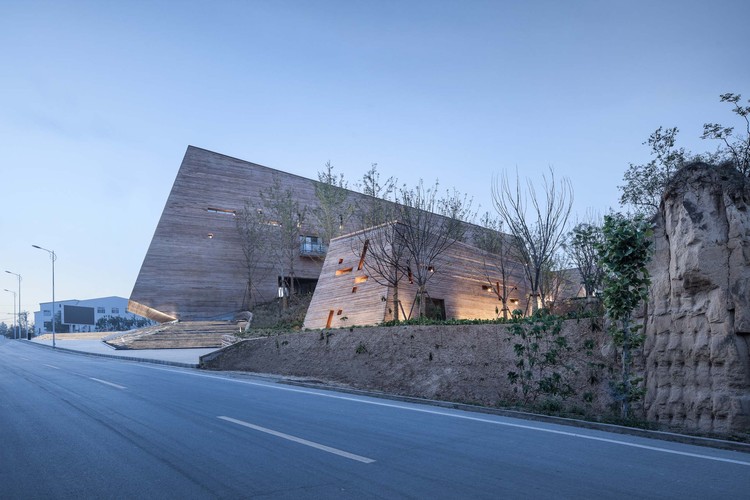 郑州建业足球小镇,郑州建业足球小镇游玩