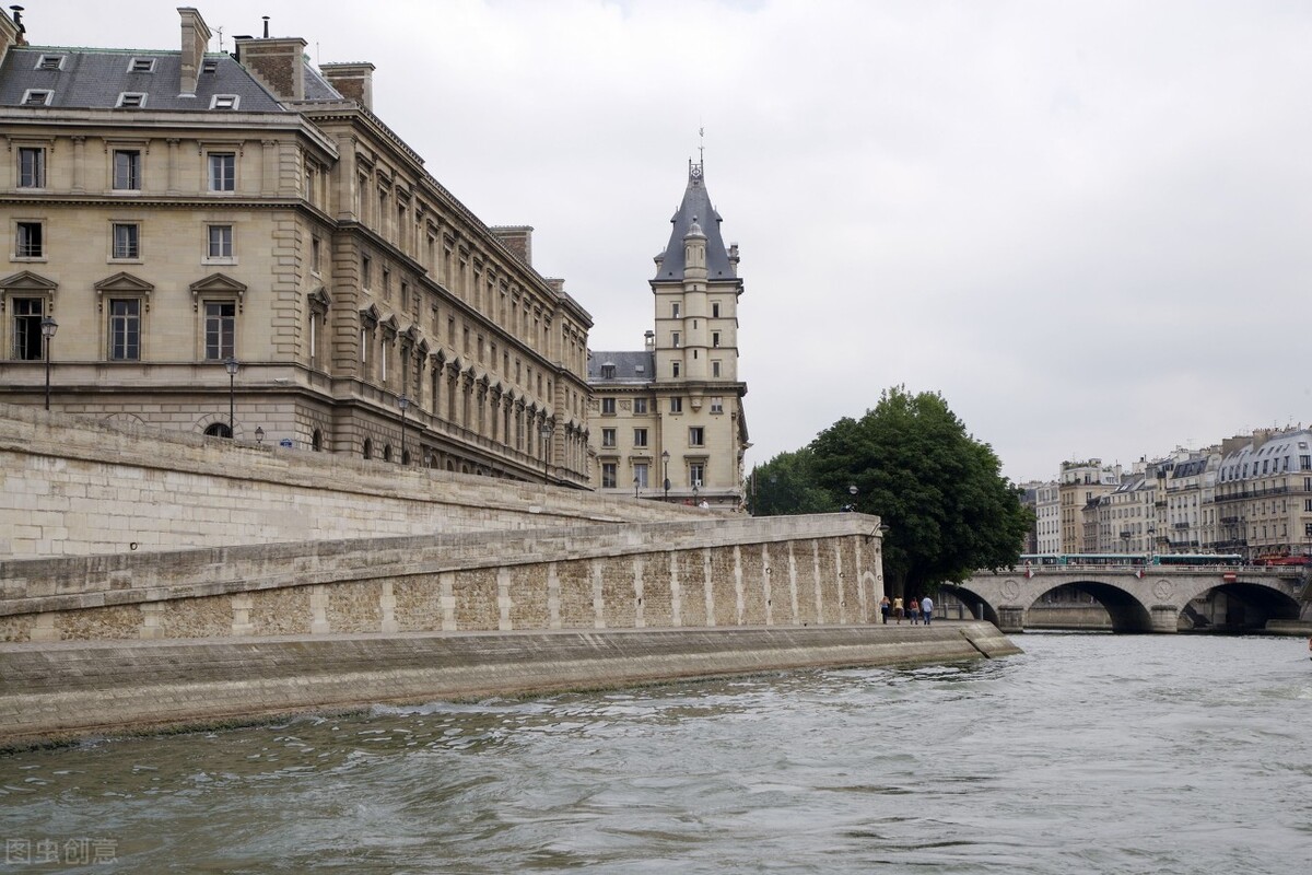 42个忠告写给创业的你,做一个勤思善问的学生演讲稿