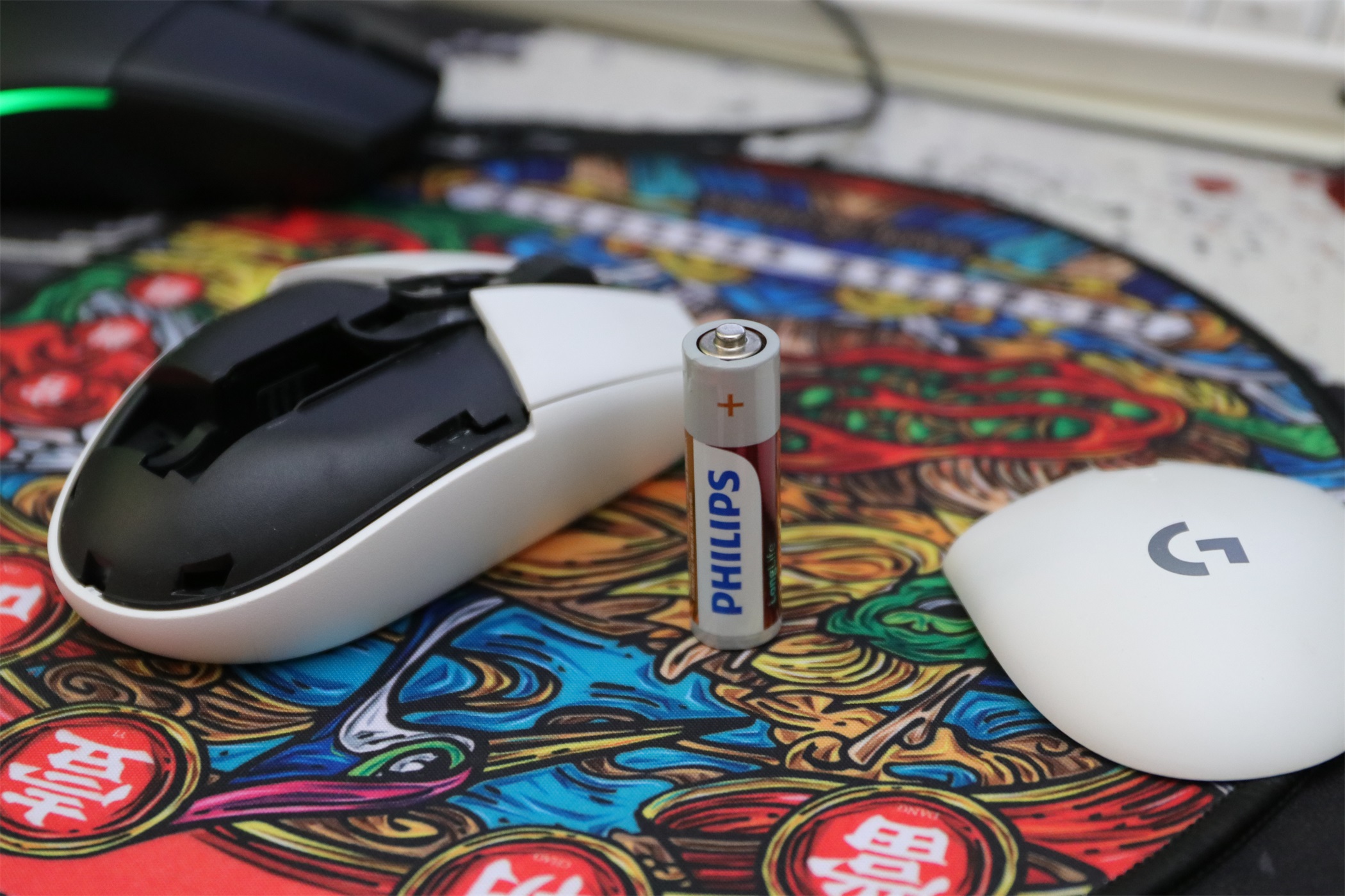 轻量化鼠标性价比推荐,200到300无线轻量化鼠标