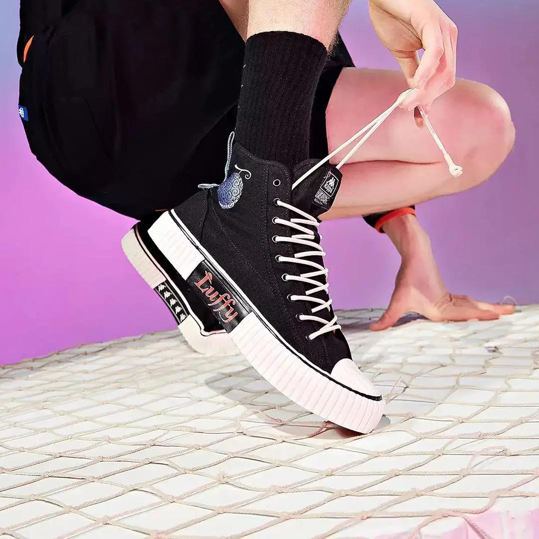 2018秋天普拉达运动鞋,男大童13-15岁运动鞋秋天