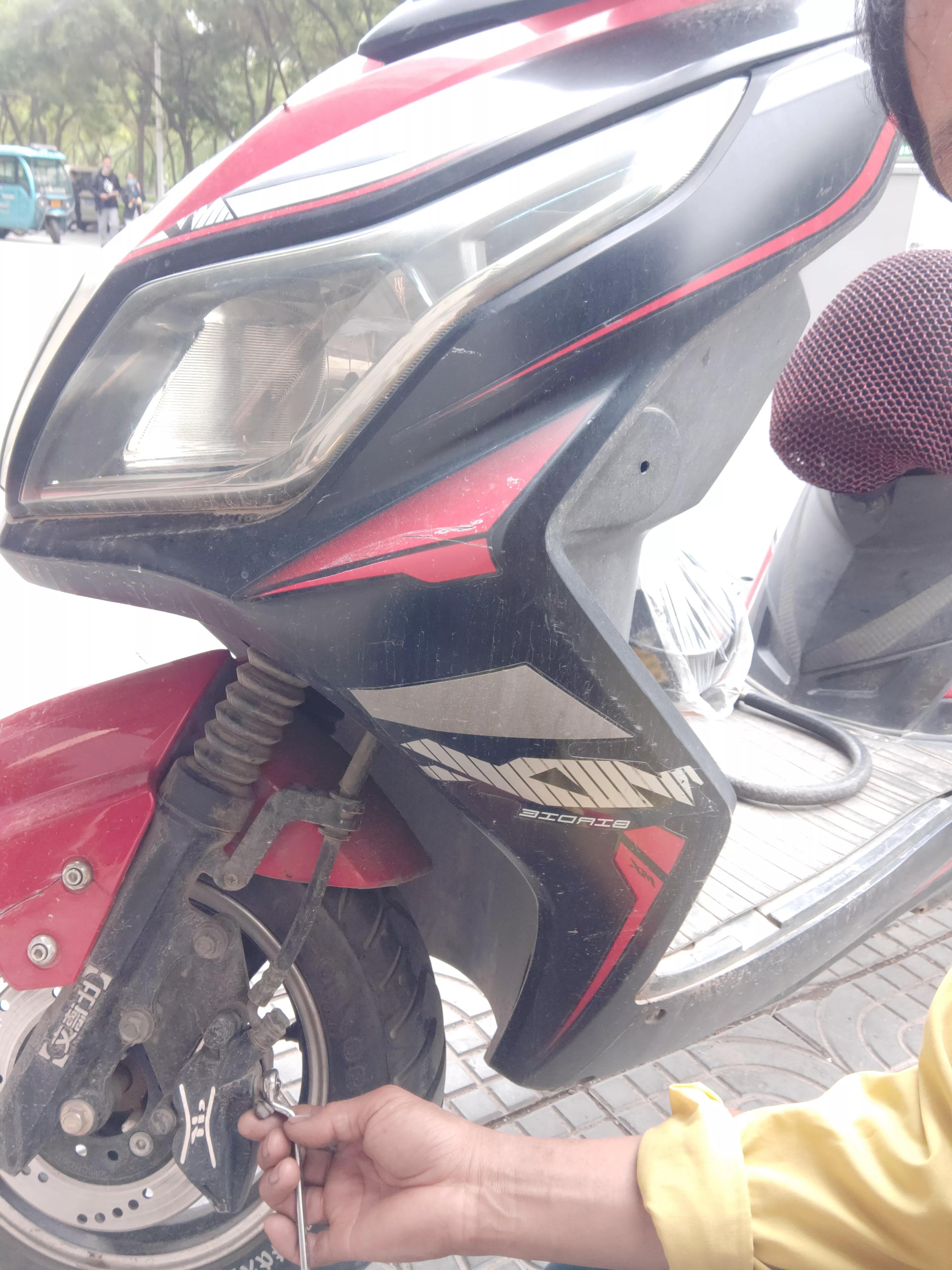 电动车碟刹调整的正确方法,电动车碟刹如何调整灵敏度