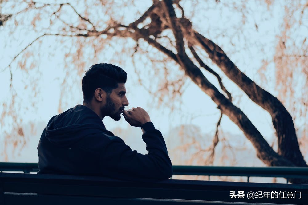 老是犯困乏力要怎么调整作息运动,精力不足总是犯困怎么办