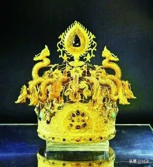 古代皇帝的帽子是怎么变化的,中国古代皇帝帽子长什么样子