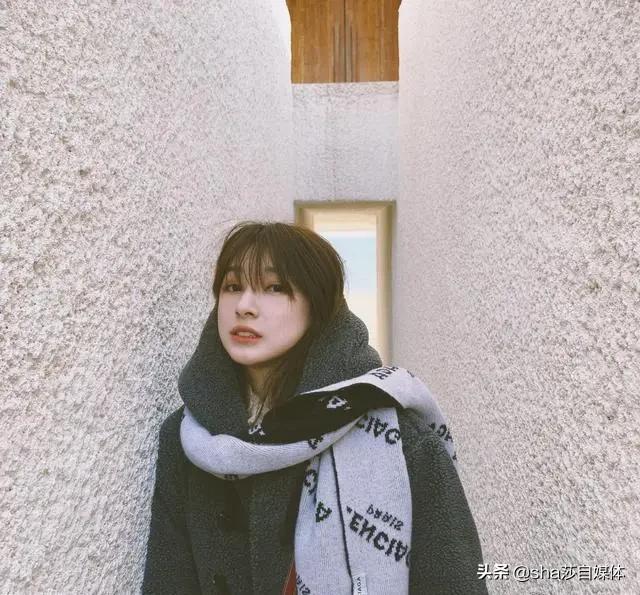 央视最靓女主播，21岁进体育频道，私下形象反差大