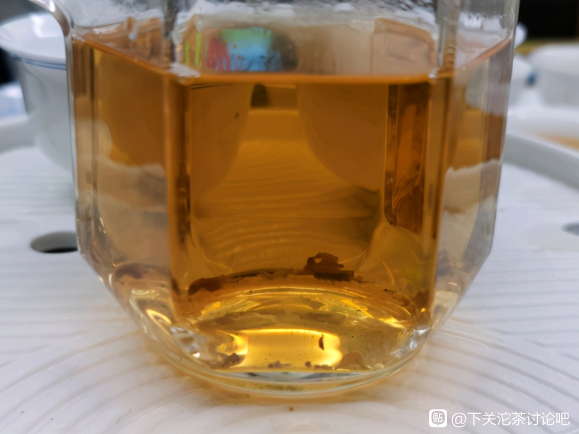 陈升号霸王青饼口感,陈升号霸王青饼评测