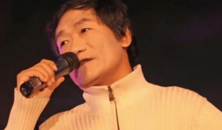 谢东侯耀华对比照,侯耀华谢东什么关系