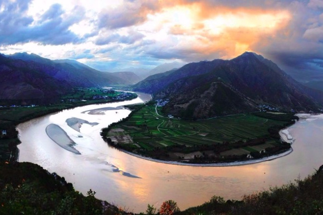 杜甫最有名的十首五言律诗,杜甫最著名的七言律诗十首