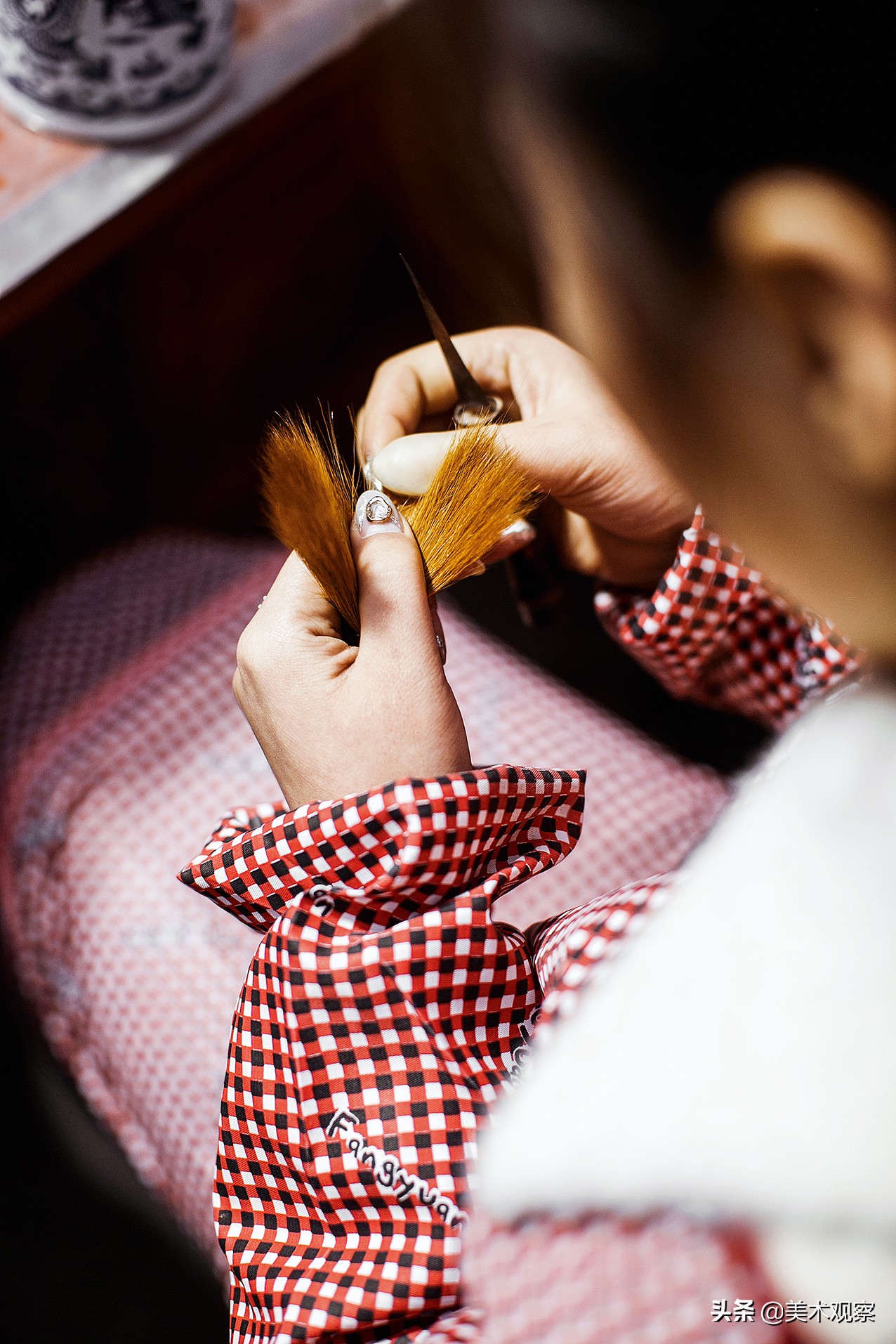 毛笔的制作工序有多少道图解,简单了解了一下毛笔的制作过程