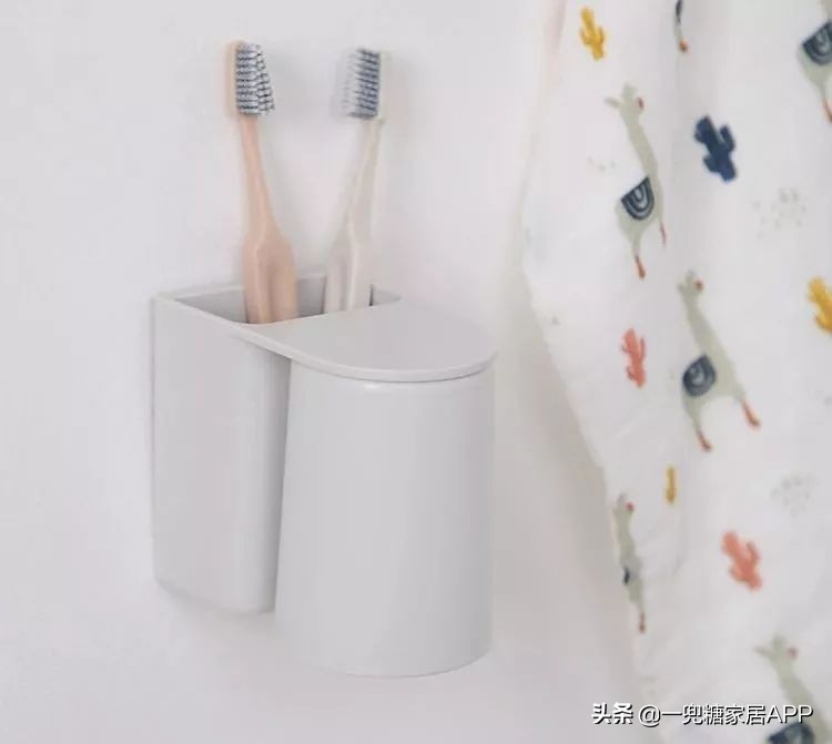 在名创优品50块钱能买多少盲盒,在名创优品100块钱买化妆品