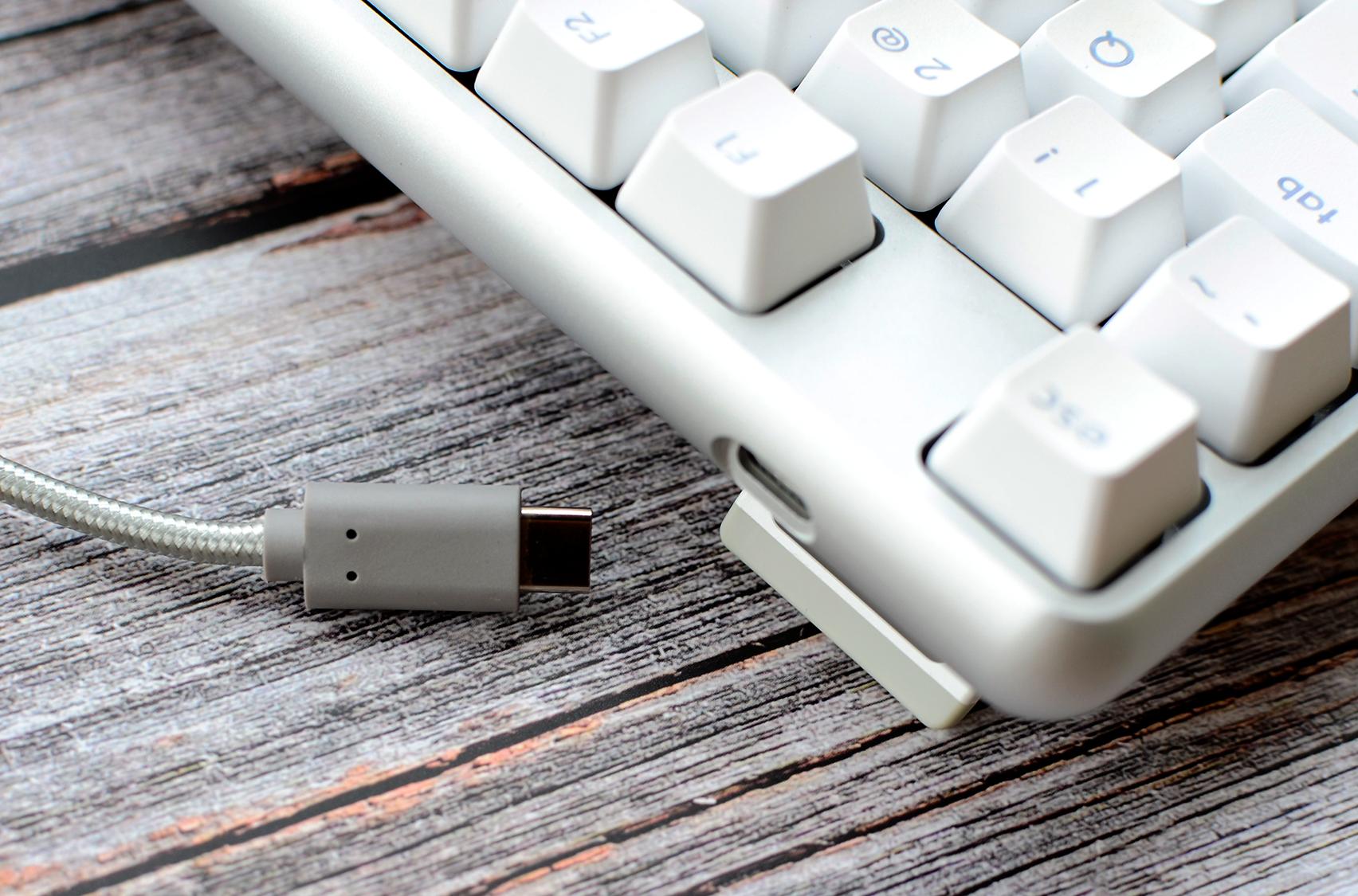 悦米pro和悦米机械键盘区别,悦米机械键盘pro静音版499