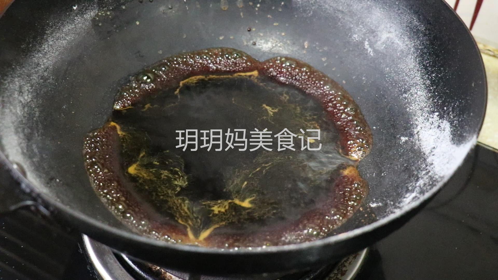 腌腊肉直接用盐腌很好吃,腌腊肉不要只放盐记住几个方法