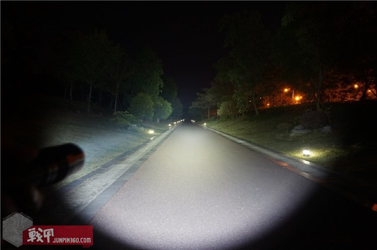 fenix手电筒pd40,fenixpd系列手电筒选购指南