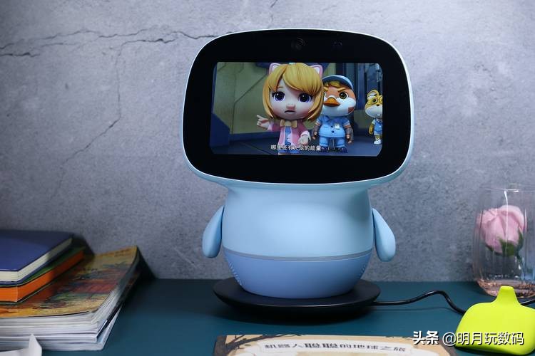 陪伴机器人儿童学习,ai早教学习机器人哪个好用