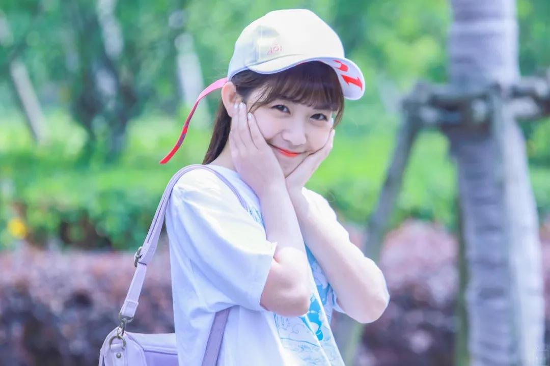 梨涡浅笑御姐音赖美云,长相萌妹声音御姐赖美云