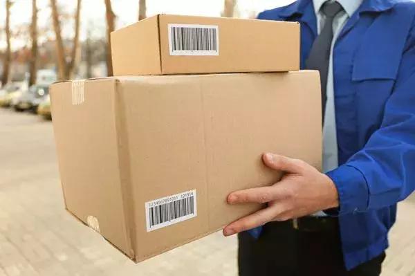 快递无人认领的盲盒哪里买,1万块钱的无人认领快递有内衣吗