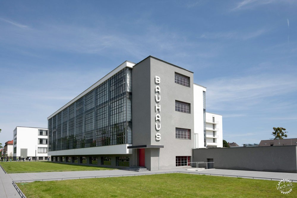 格罗皮乌斯建筑大师,四位现代主义建筑大师