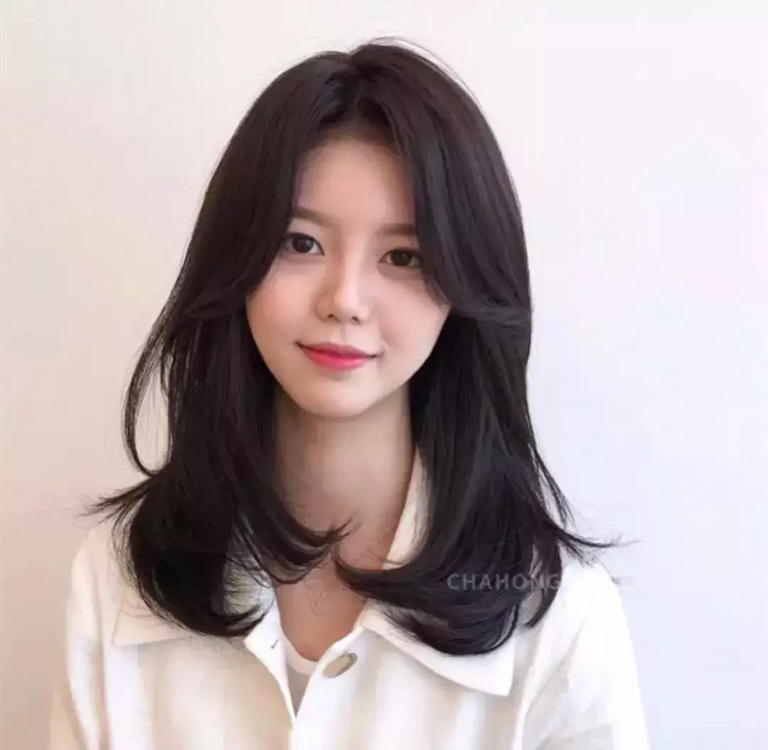 适合大脸的短发发型女最新,大脸妹子最适合的四款发型