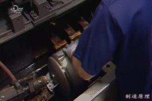 把空气压缩到十万个大气压,空压机能把空气压缩到多少