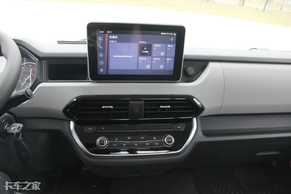 156马力轻卡够用吗,跃进h500轻卡156马力