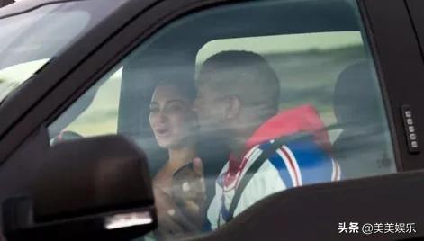 超级网红卡戴珊被曝与侃爷离婚,卡戴珊和侃爷情感事件