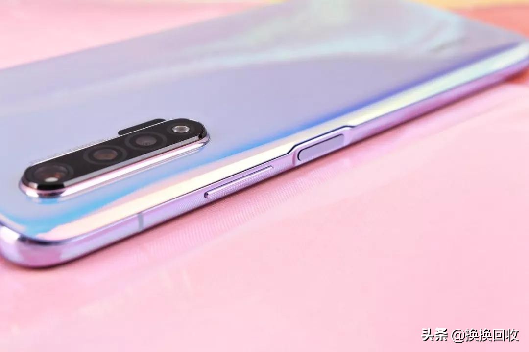 自拍大不一样华为nova6评测,华为nova6自拍真的有那么好吗