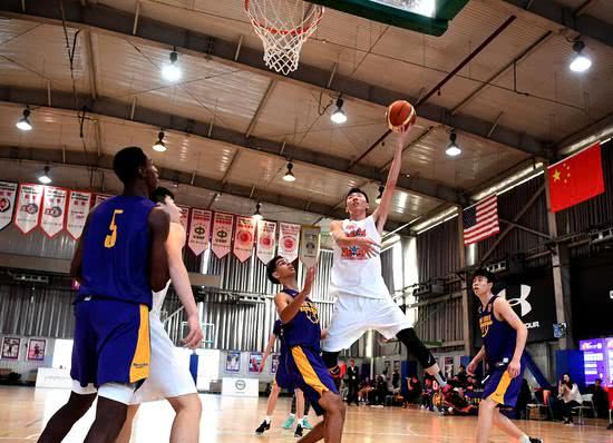 名嘴评论男篮,篮球名嘴谈骑士1:3勇士