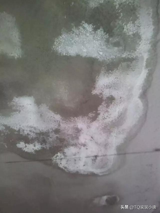 墙面渗水返碱了怎么修复,墙面粉刷层返碱怎么处理
