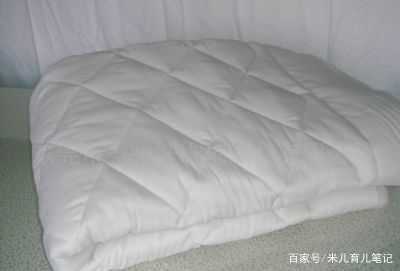 儿童吃了不明来历的糖果怎么办,2岁小孩误吞一个糖果