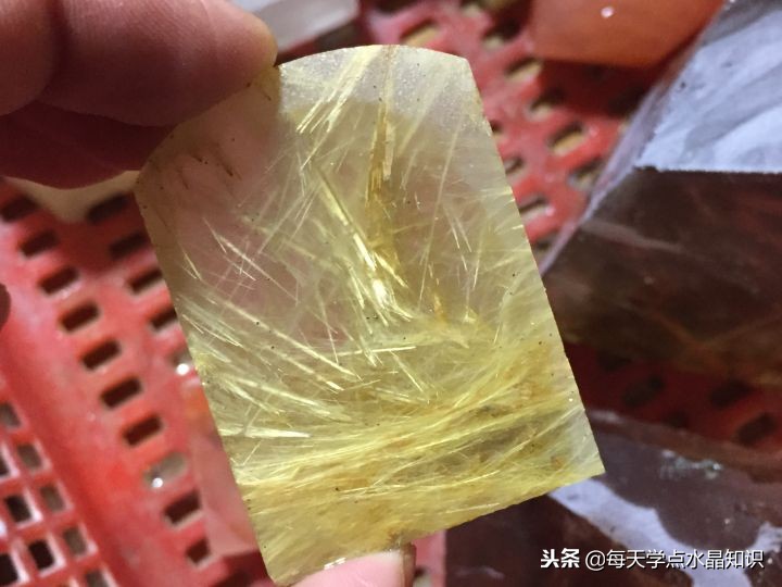 水晶加工全过程吊坠,水晶原石加工全过程