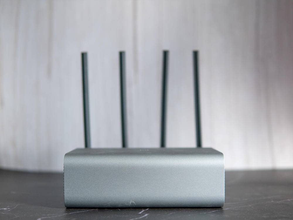 小米路由器pro对比华为pro2,小米路由器4a对比荣耀路由pro