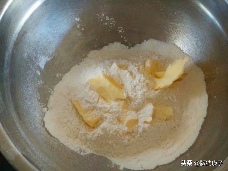 蛋挞皮蛋液怎么放微波炉做蛋挞,不用蛋挞皮做家庭蛋挞最简单做法