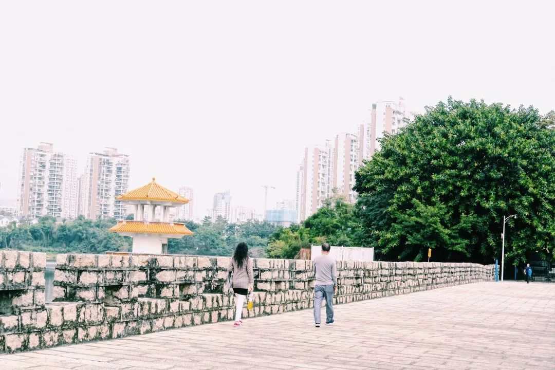 附近香蜜湖,香蜜湖入口