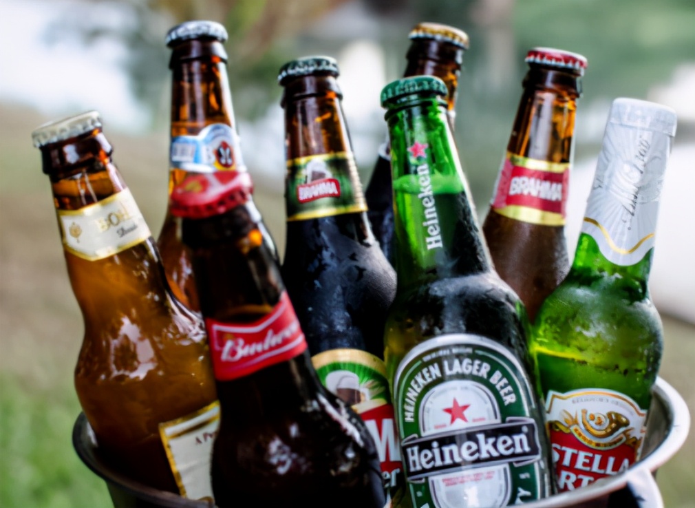 啤酒过期后到底还能不能喝,啤酒过期了怎么判断能不能喝