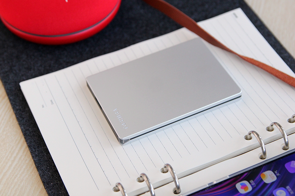 东芝移动硬盘slim1tb评测,东芝固态移动硬盘推荐评测