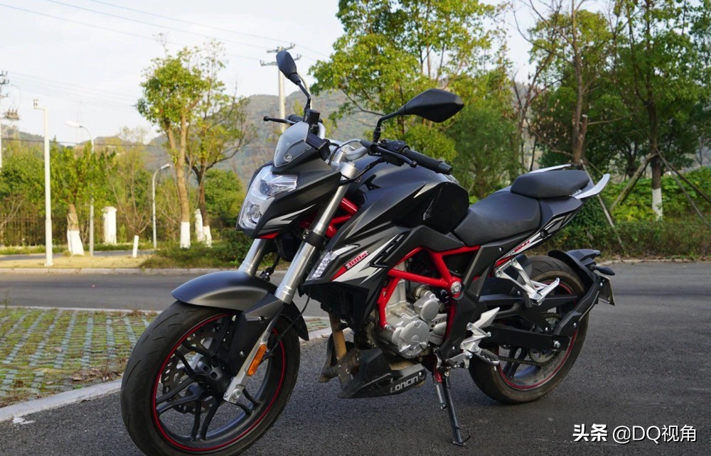 2万左右公认最好摩托车适合男士,1万至2万左右公认最好拉力摩托车