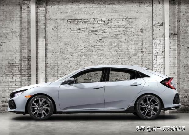 东风本田思域两厢版神车正式开售,本田思域两厢版实车来了