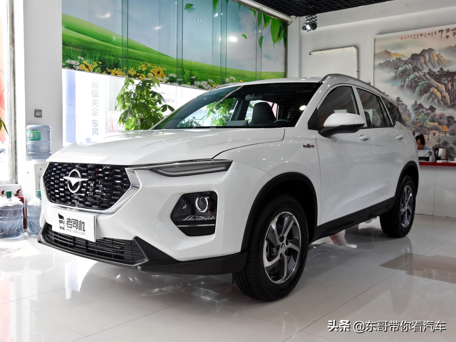 高性价比中大型suv推荐,低价位高品质suv汽车