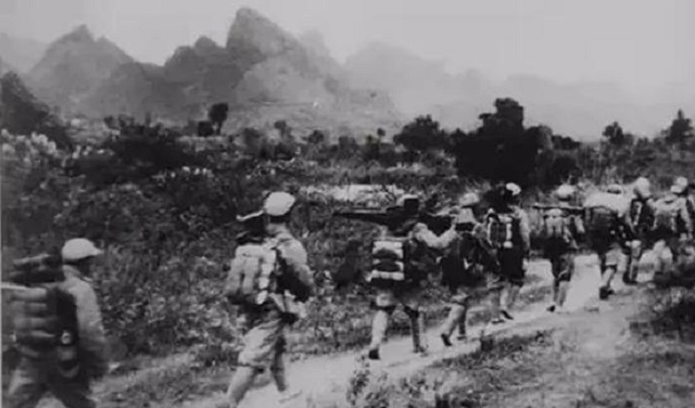 1939年*荣臻聂**带领队伍来到野三坡,村民:你们是反清复明的队伍吗