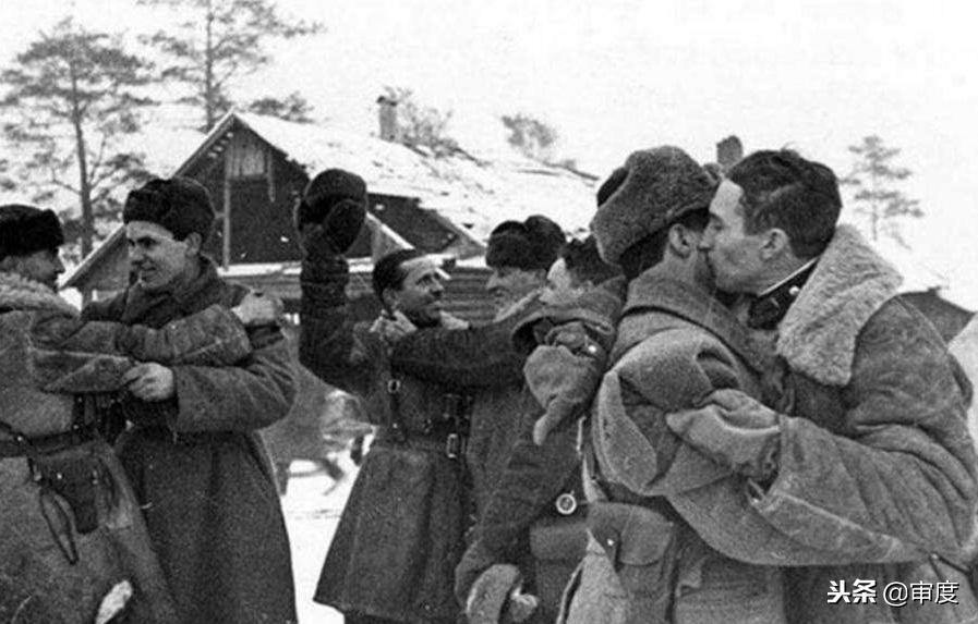 濂囪懇鐨勬垬浜夋墦鍒颁竴鍗婃病瀛愬脊,濂囪懇缁呭＋鎴樹簤