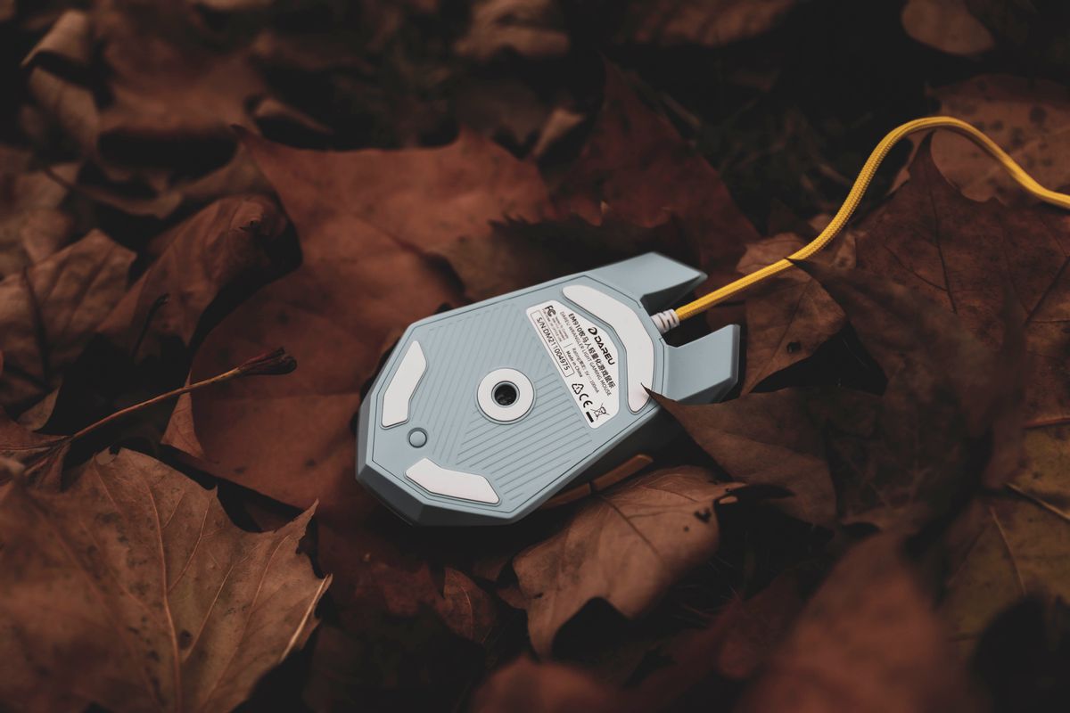 达尔优牧马人游戏电竞新款鼠标,达尔优牧马人游戏鼠标em915报价